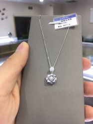 -威德钻石-克拉钻大本营(南京东路店)