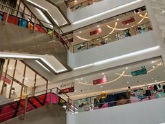-资和信百货商场