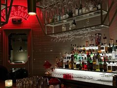 -FOUR PLAY BAR