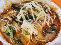 特色麻辣面-昝东肉夹馍(昝岗店)