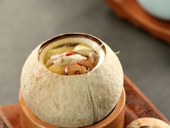 椰皇炖鸡汤-天瑞轩·粤菜餐厅