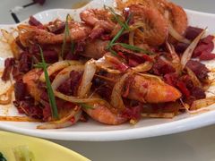 -覃记海鲜美食餐厅