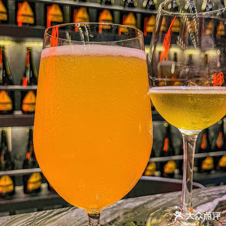 🍔广州坠好吃的汉堡竟然在酒吧里❓