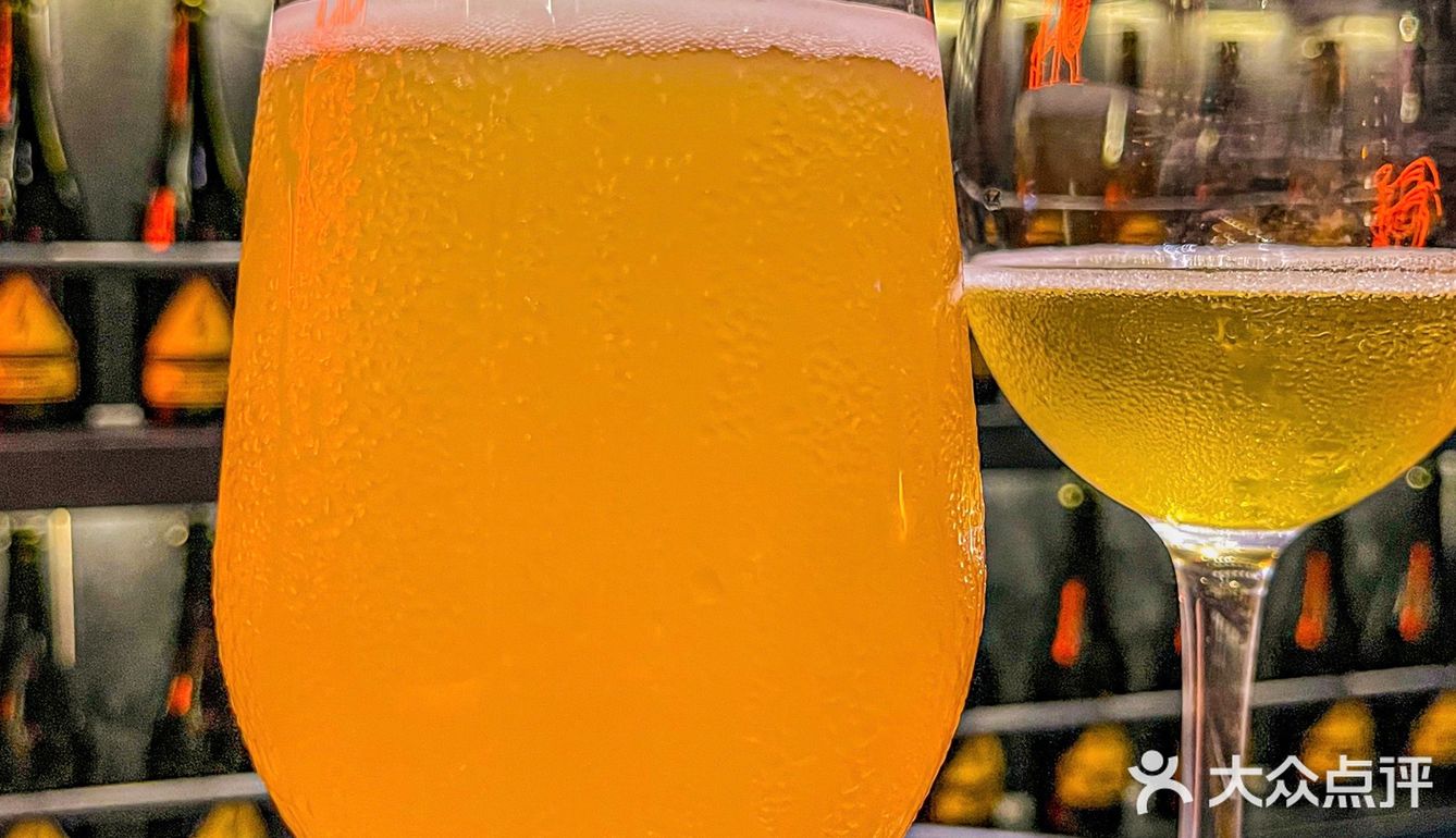 🍔广州坠好吃的汉堡竟然在酒吧里❓