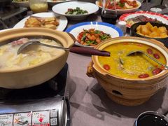 -香山湖家家宴(中山陵店)