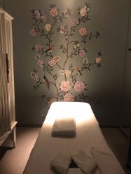 -奈瑞儿美颜美养SPA