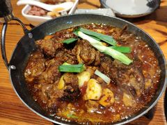 -野山舂·贵州现舂酸汤火锅(鸿通城店)