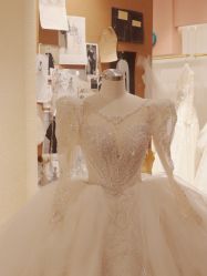 -派丽莫Pellimo原创设计婚纱品牌