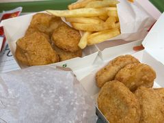 -麦当劳(乳山路店)
