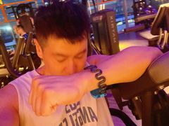 -W FITNESS 威尔仕健身·游泳(七宝店)