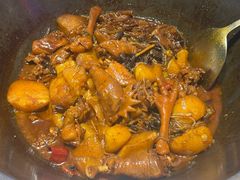 -山河屯铁锅炖(哈西站店)