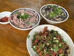 -小杨翘脚牛肉