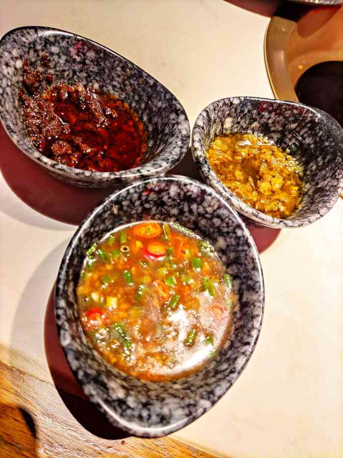 哥老官重庆美蛙鱼头(九六广场店)