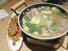 -川堂风·跷脚牛肉·乐山爆炒(宝山日月光店)