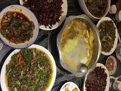 -江湖黑大兔(杨家坪店)