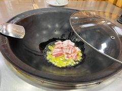 -屯老二农家铁锅炖·行业领军者(梅江店)