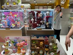 -泡泡玛特POPMART(蓝色港湾店)