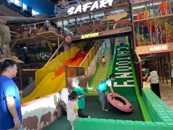 -卡通尼·Safari非洲探索乐园·生日会(金桥国际商业广场店)