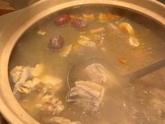 -邹开喜·炭炉鸡煲·海鲜火锅(虹口足球场店)