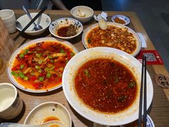 -肖四女乐山跷脚牛肉(世博源店)