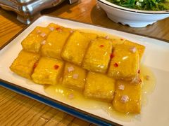 -深巷家味馆.湖北头牌红烧鱼头拌饭(黄陂店)
