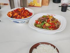 -独一佳老胡湘菜馆(矿山路店)