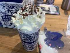 -霸王茶姬(上海静安大悦城店)