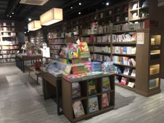 -漓江书院(三祺广场店)