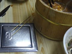-独一家豆花庄铁锅炖