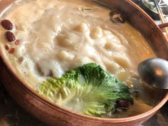 胡椒猪肚鸭骨锅-三人行骨头王火锅(长寿店)
