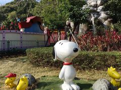 -史努比缤纷世界