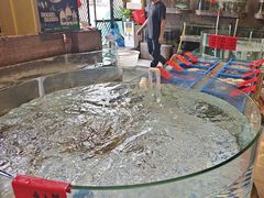 -黄泥岗·地道湖北菜(奥特莱斯店)