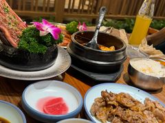 -明洞阿姨·韩式酱蟹烤肉·创意料理(三元桥店)