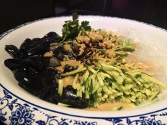 风味大拉皮-老六杀猪菜(进乡街店)