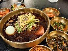 -24 新村雪浓汤(长白山烤肉店)