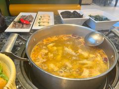 -一席地·本地鸡窝·杭帮鸡火锅(萧山银隆百货店)