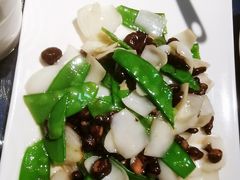 丝路三宝-贯贯吉·清真餐厅(浙江中路店)