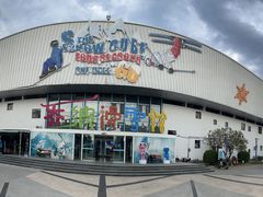 -乔波室内滑雪场