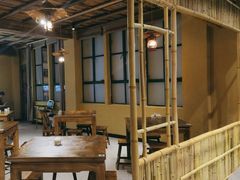 -七步香云南山里菜(昆明老街店)