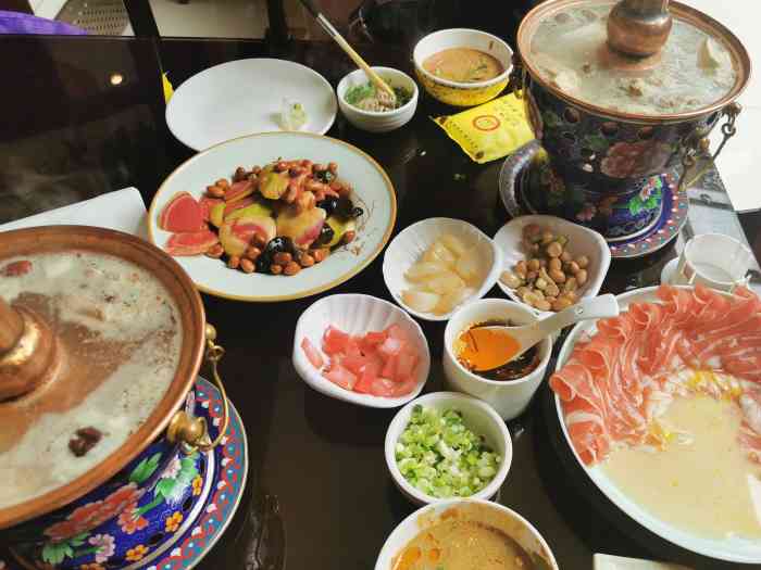 日坛涮肉(日坛公园店)-"如果几次了,位置很特别,挨着日坛公园,适.