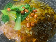 -八月美食小馆(银泰城总店)