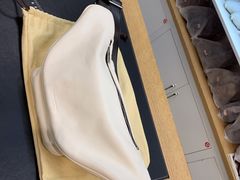 -爱革·洗衣改衣·洗鞋修鞋·洗包修包·奢侈品护理(宝地广场店)