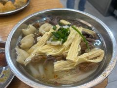 -福屿鲜捞小吃·捞化(福屿总店)