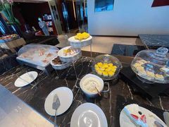 -上海龙之梦万丽酒店