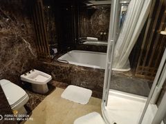 -上海银星皇冠假日酒店