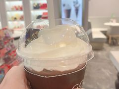 牛奶巧克力冰莹-GODIVA(月星环球港店)