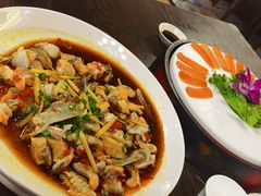 -醉美东江·三文鱼·烧鸡公