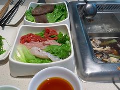 -海底捞火锅鲜切牛肉主题店(长寿路店)