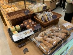 -Bread Talk 面包新语(荟聚店)
