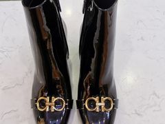 -莱靓奢侈品洗护改衣店(新世界百货崇文店)